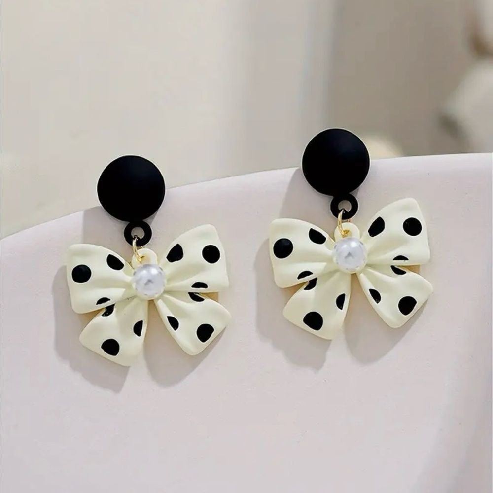 Elegant Polka Dot Faux Pearl Bow Earrings